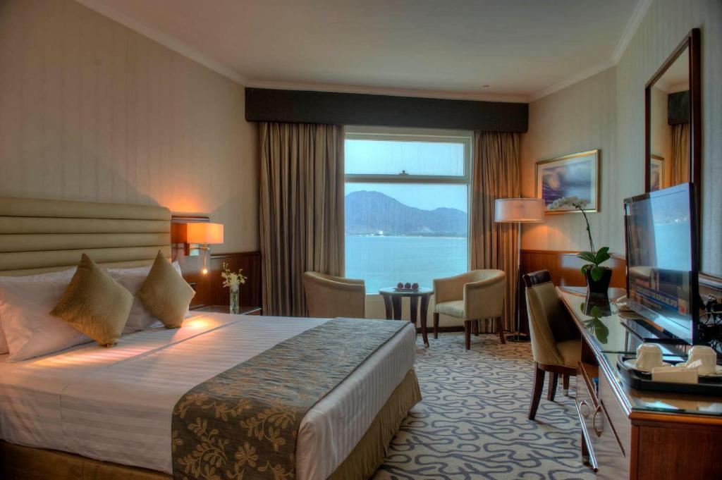Oceanic Khorfakkan Resort & Spa Chur Fakkan Pokój zdjęcie